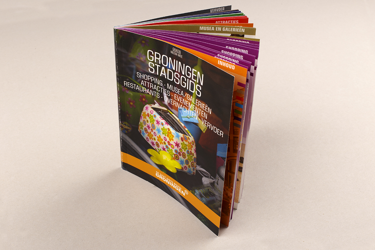 er gaat-niets-boven-groningen-stadsgids-cover-staand